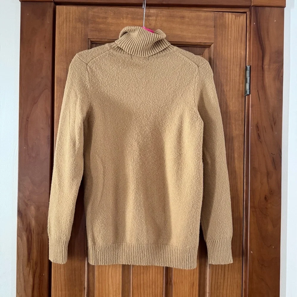 Gap Wool Blend Turtleneck Sweater Women’s Large Tan Knit Woven Classic Cozy
